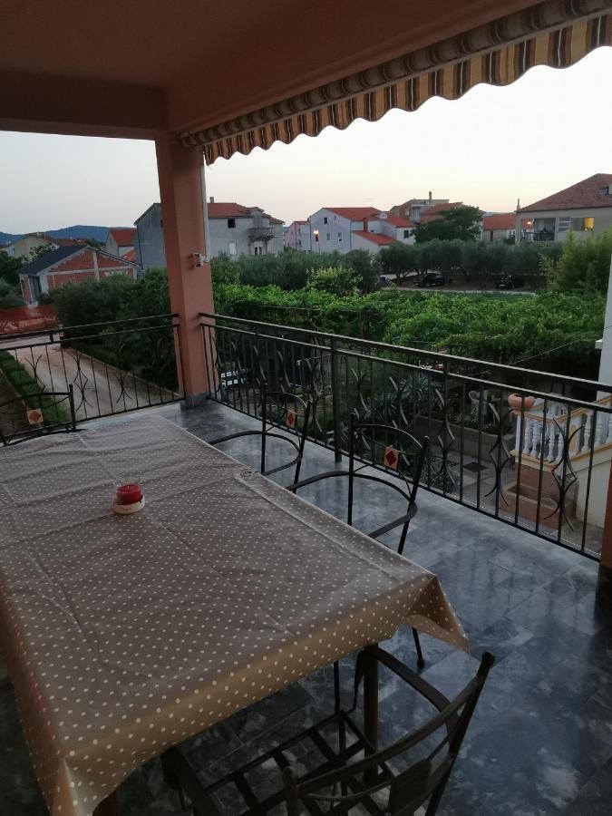 Apartman Konfidenca Biograd Na Moru Εξωτερικό φωτογραφία