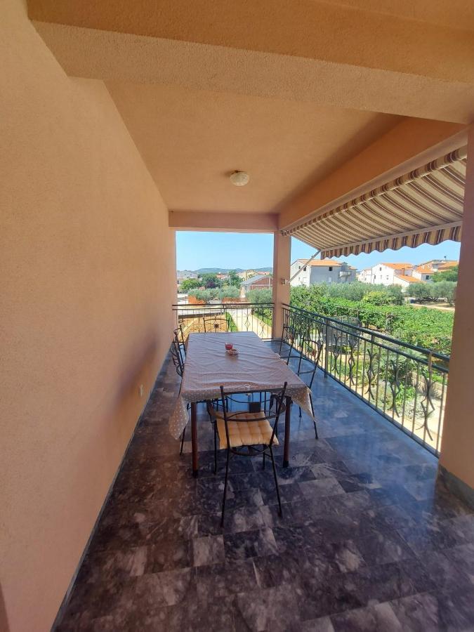 Apartman Konfidenca Biograd Na Moru Εξωτερικό φωτογραφία